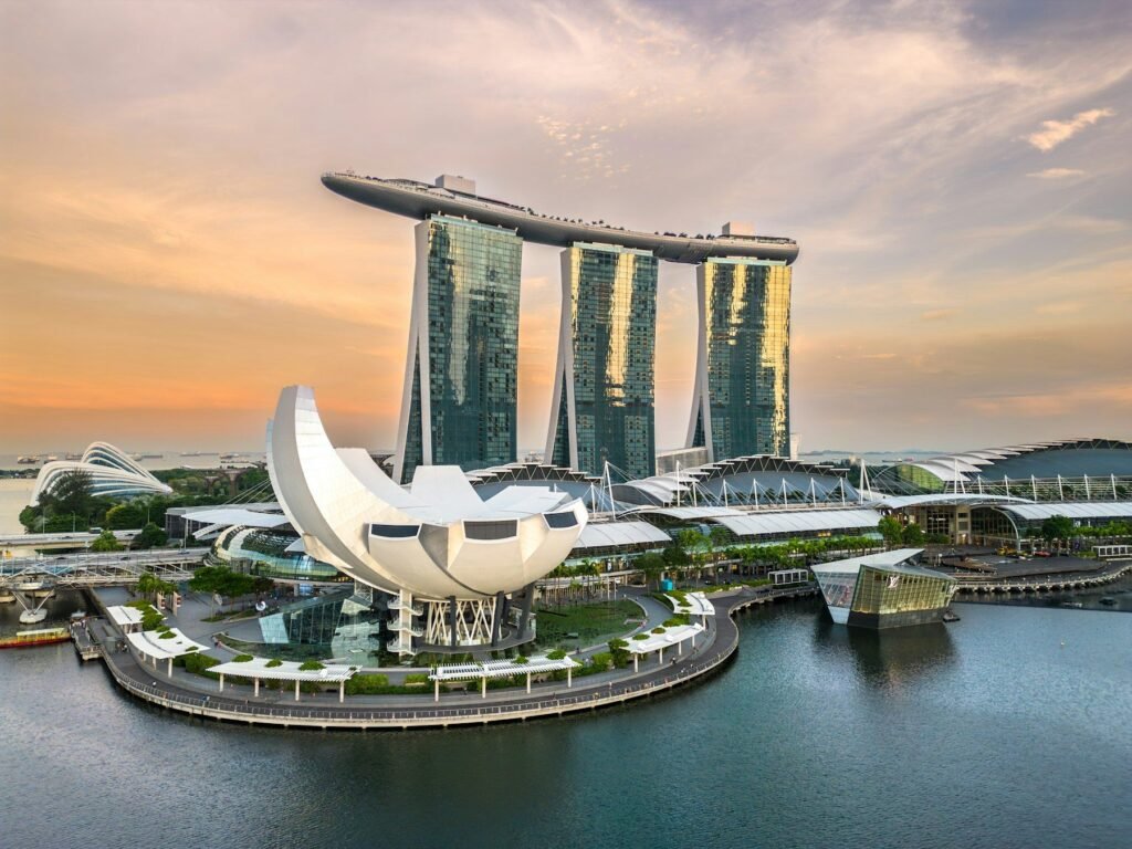 Marina Bay Sands and the ArtScience Museum at sunset, Singapore